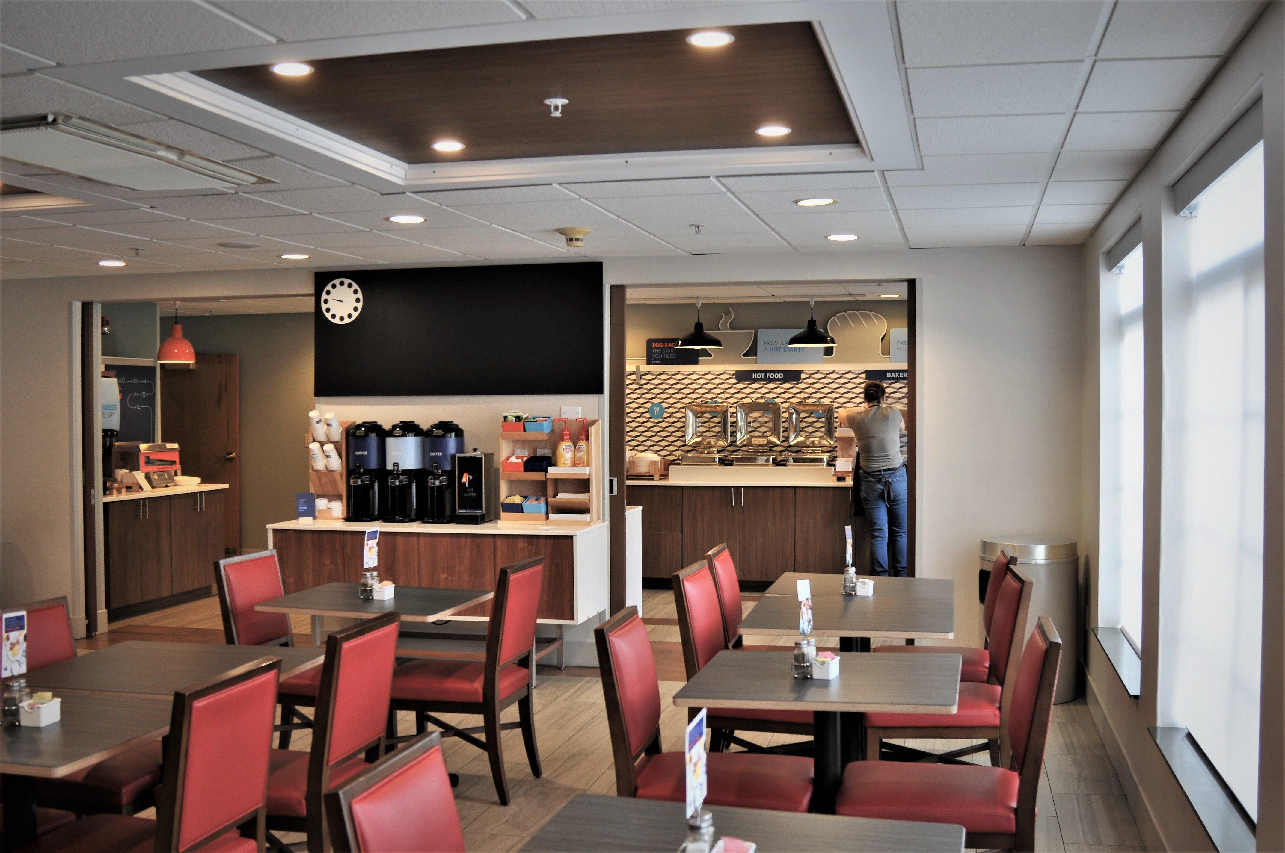 Holiday Inn Express Hotel & Suites Boston - Marlboro By Ihg Hudson Exterior foto
